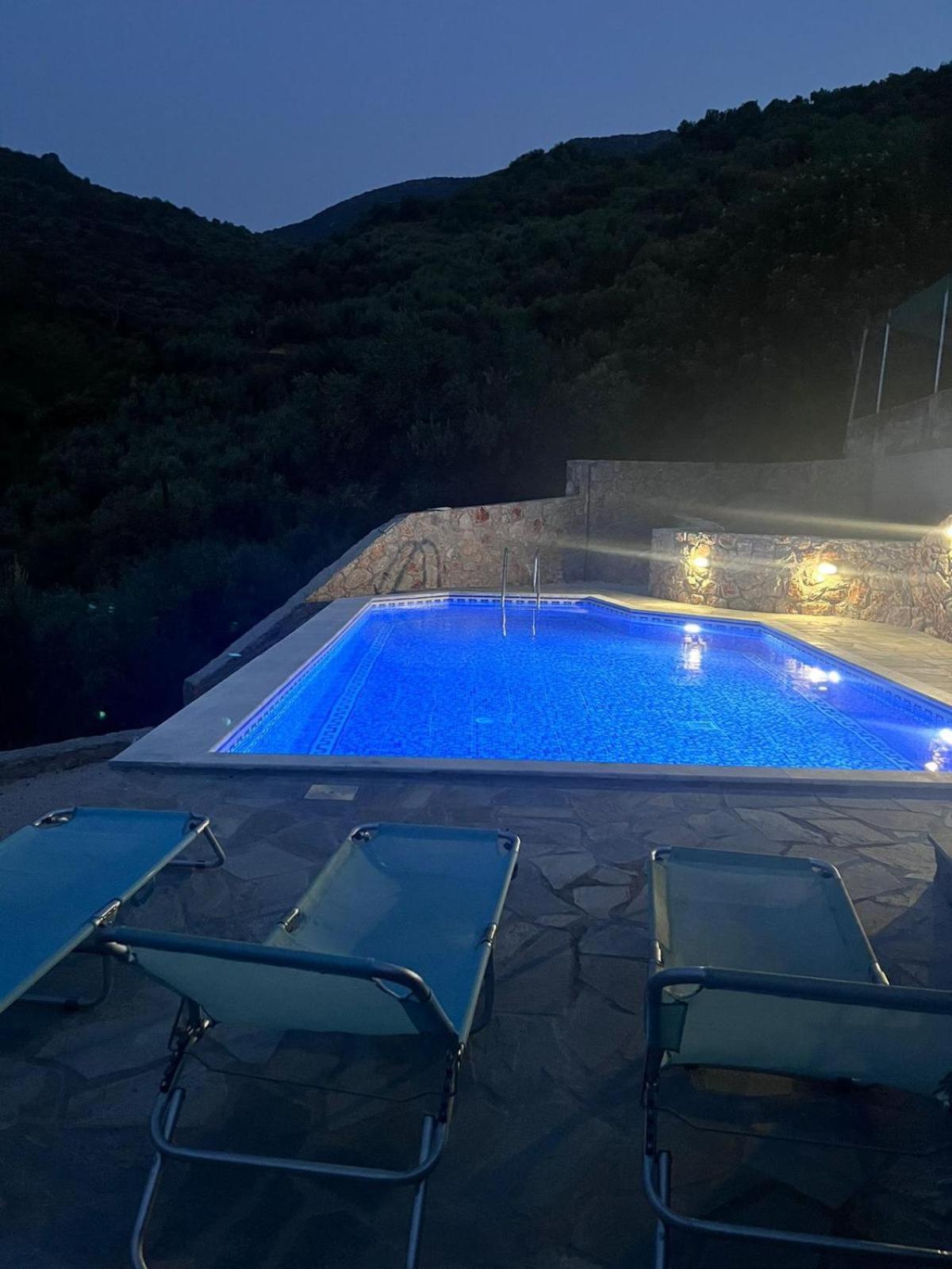 Maison Charme Avec Piscine Privee, Pres De La Mer A Sappounakeika, Tyros Sapounakeika Exterior photo